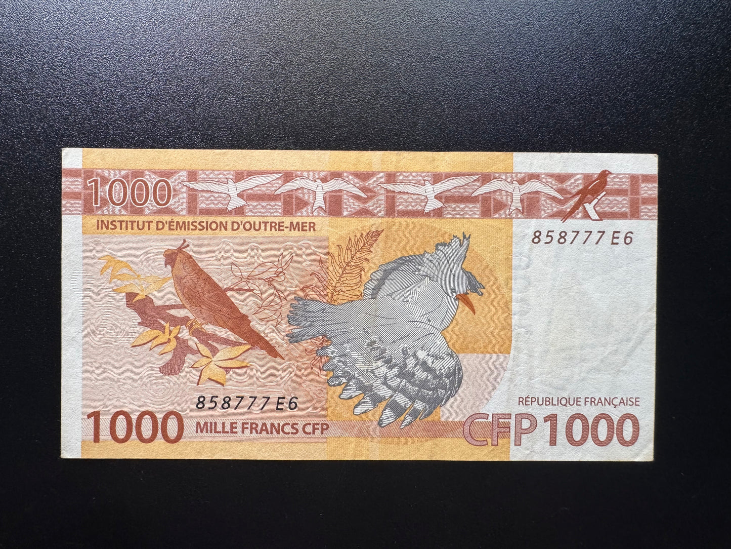 French Pacific Territory 1000 Francs Banknote 2014 VF CFP Bank Bill Note P-6