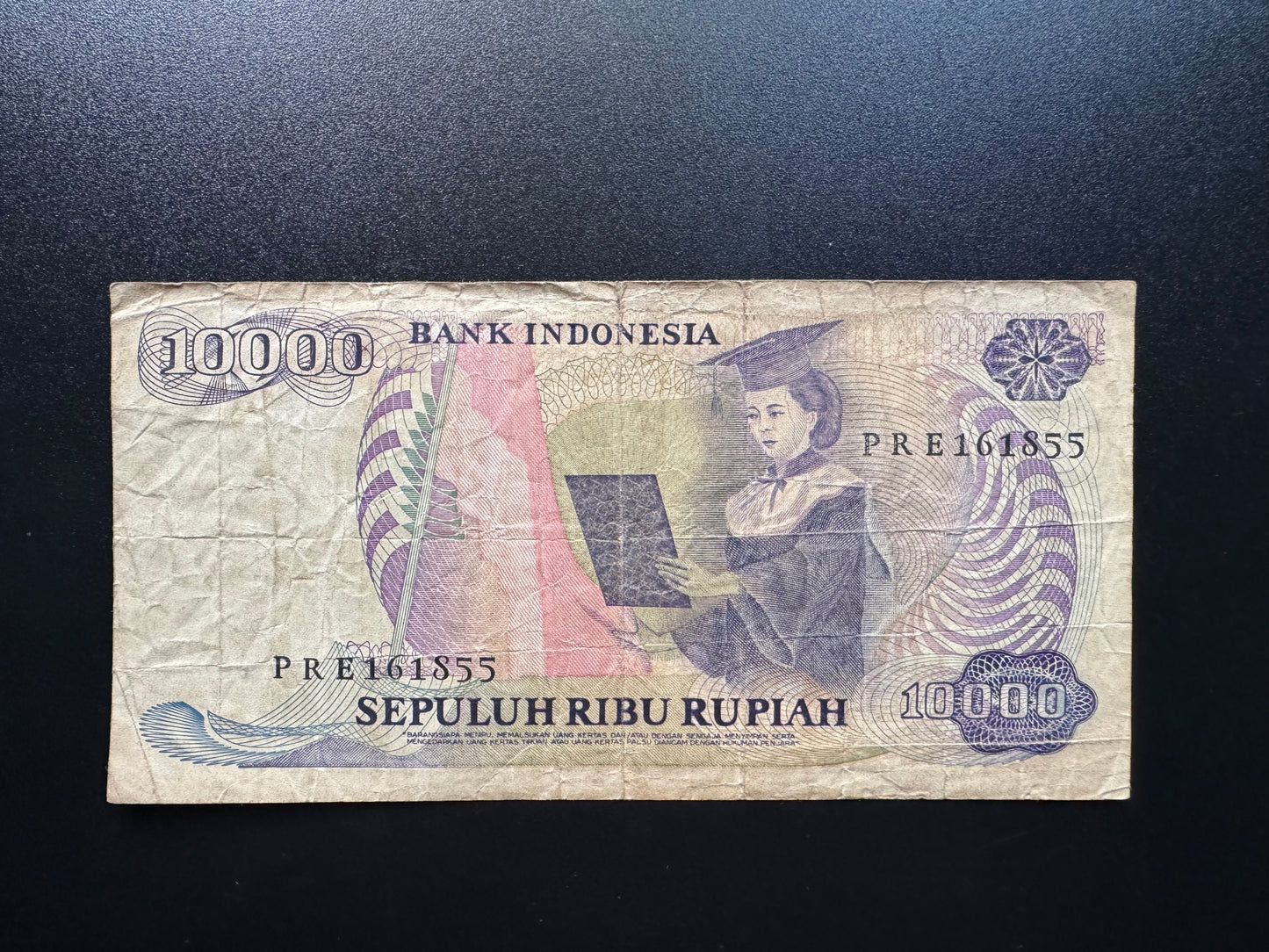 Indonesia 10000 Rupiah Banknote 1985 Old Circulated Paper Money Bills p-126