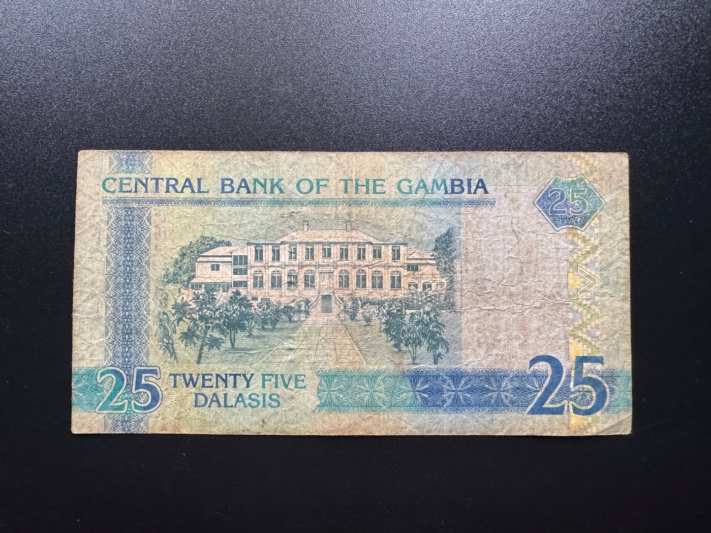 Gambia 25 Dalasis Banknote 2006-2013 Circulated Paper Money Bank Bill P-27b