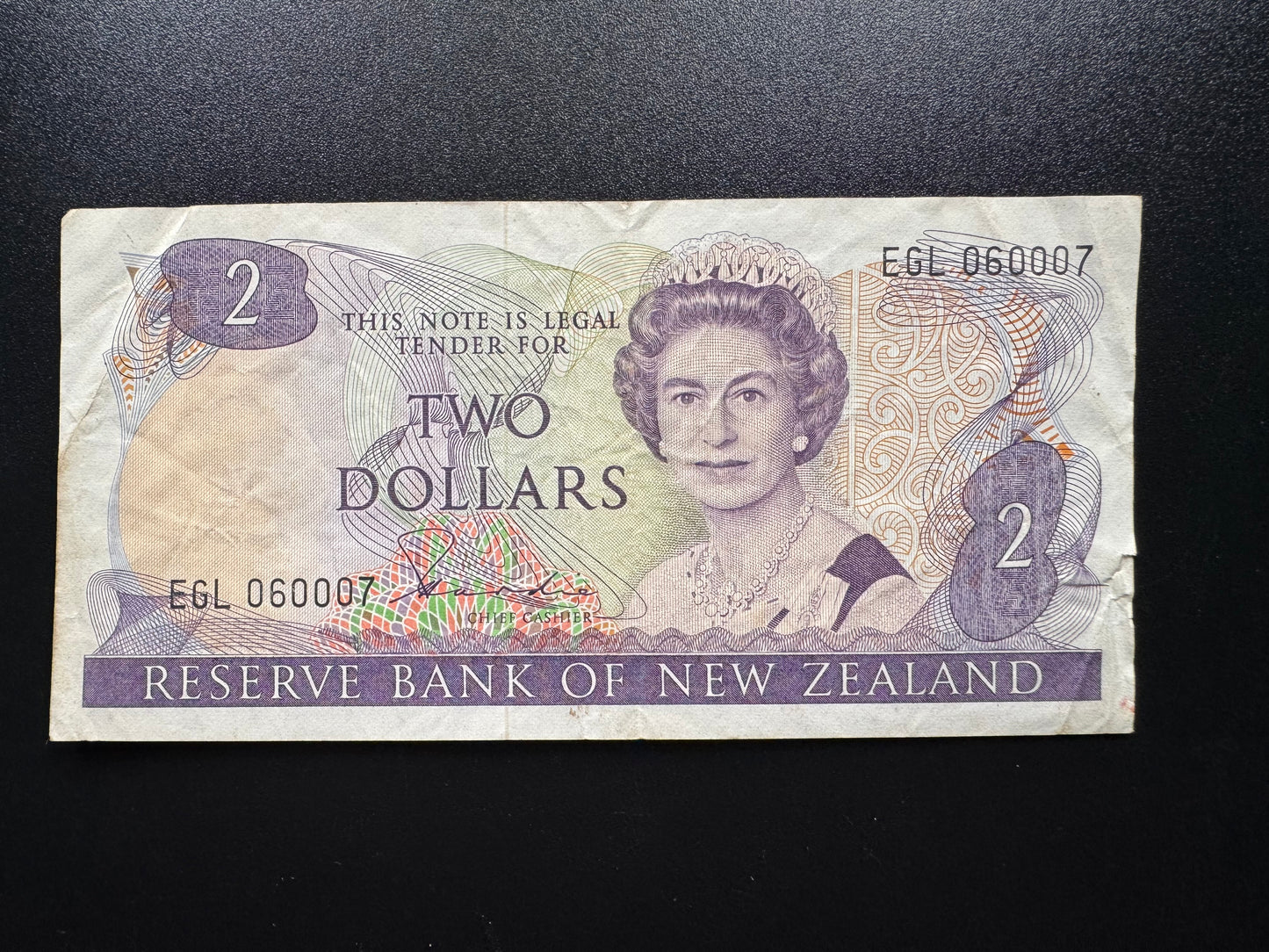 New Zealand 2 Dollar Banknote 1981 Old S/N Repeater Numbers 06 00 07 Bill P-170
