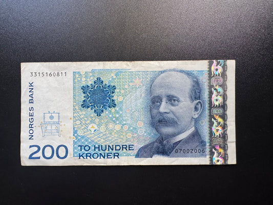 Norway 200 Kroner Banknote 2006 Old VF-Circulated Paper Money Bank Bill P-50d