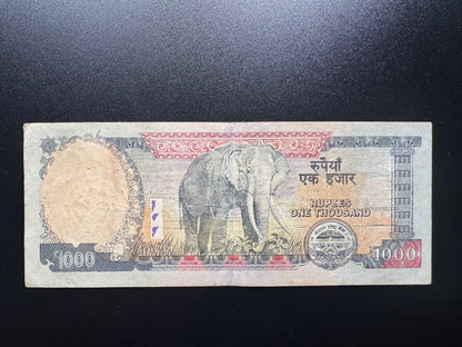 Nepal 1000 Rupees Banknote 2010 Old Circulated Paper Bank Bill p-68