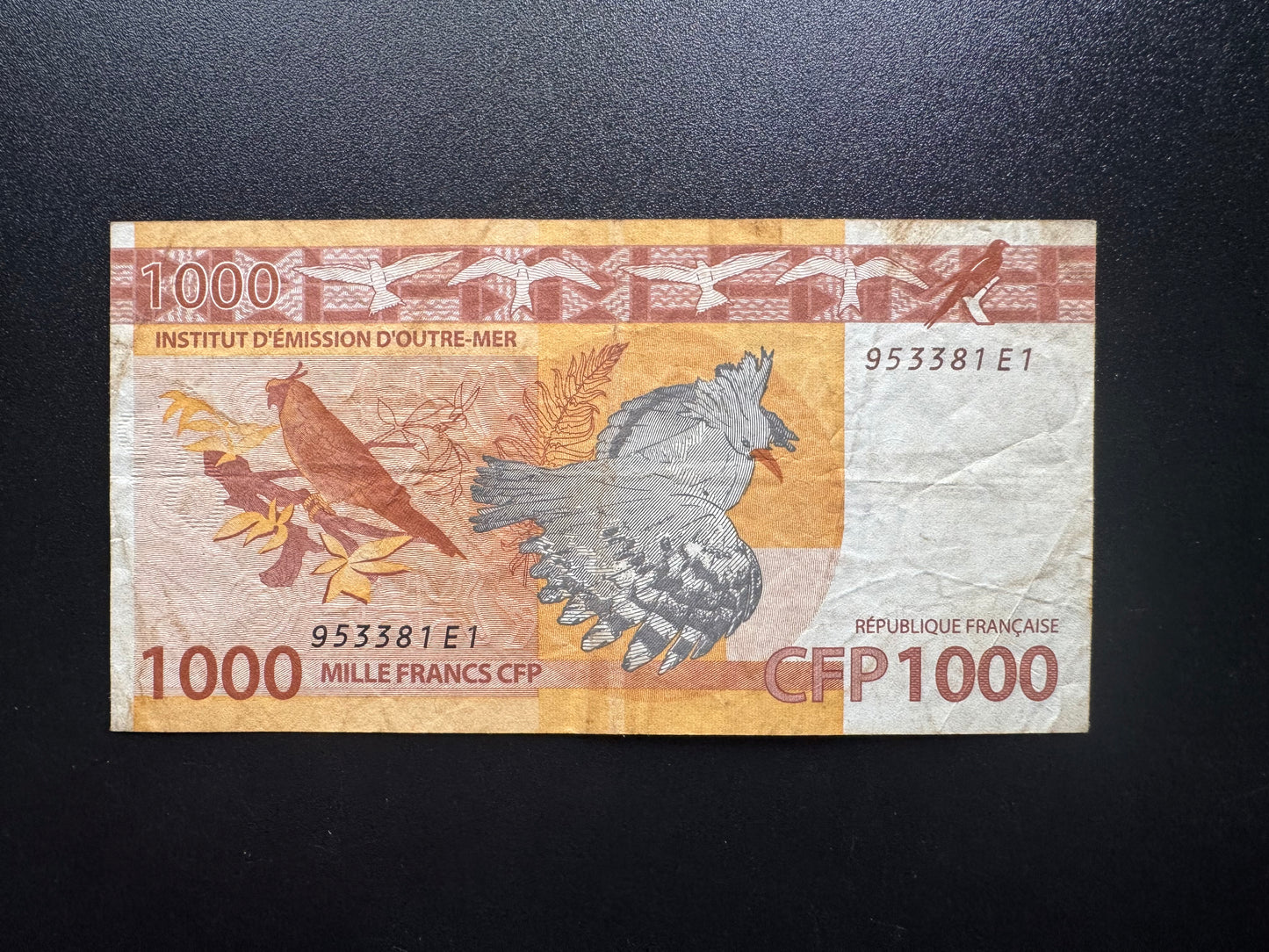 French Pacific Territory 1000 Francs Banknote 2014 CFP Bill Paper Note P-6(2)