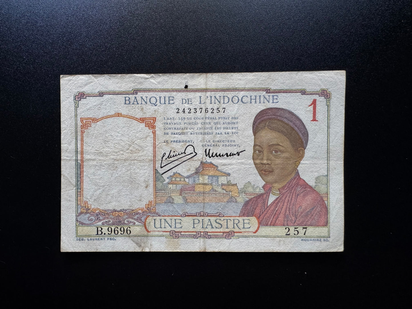 Indochina / French Indochina 1 Piastre Banknote 1949 Old Circulated Bill P-54e