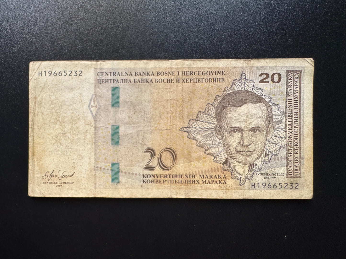 Bosnia Herzegovina 20 convertible mark 2019 Circulated Paper Bank Bill P-82a