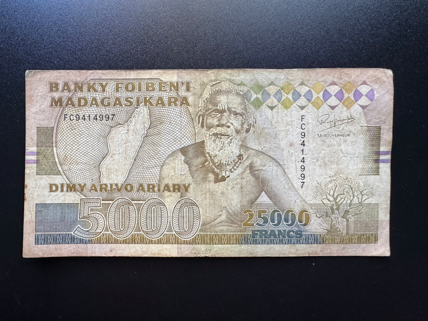 Madagascar 25000 Francs Banknote 1993 old Circulated Rare Paper Bank Bill P-74a