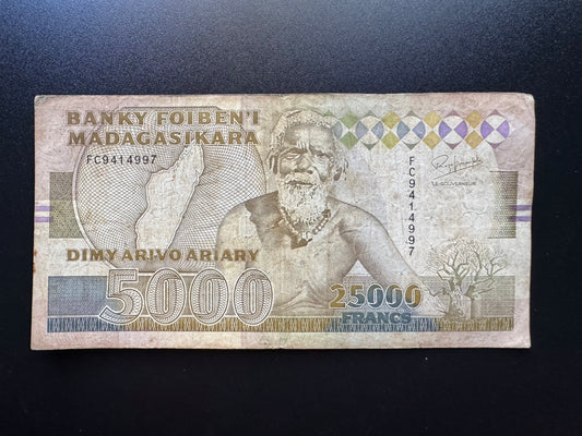 Madagascar 25000 Francs Banknote 1993 old Circulated Rare Paper Bank Bill P-74a