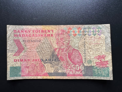 Madagascar 2500 Francs Collectible Banknote 1993 | Circulated | P-72a