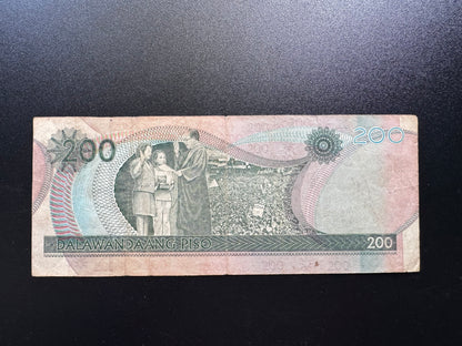 Philippines 200 Pesos Banknote 2011 Circulated Commemorative Bank Bill p-214