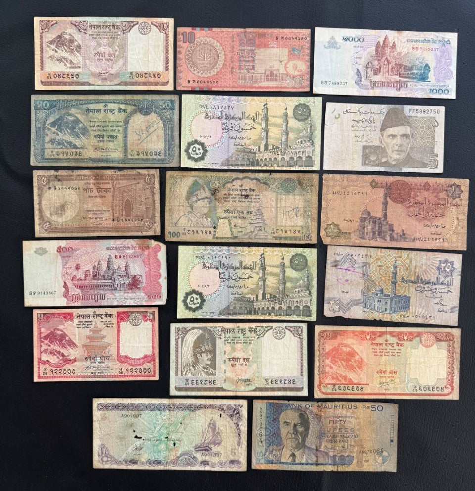 17 Pcs Mixed Collectible Banknotes | World Banknote Lot from 7 Different Countries – Set 18