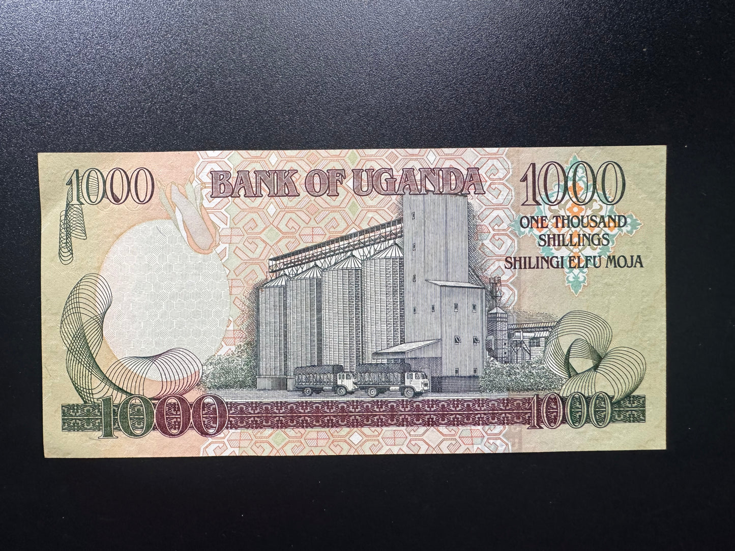 Uganda 1000 Shillings Banknote 2005 Old AUNC Paper Money Bank Bills p-43