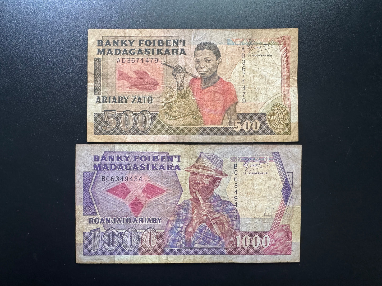 Madagascar 500, 1000 Ariary Banknotes 1988 old Circulated Bank Bills 2 Pcs / Lot