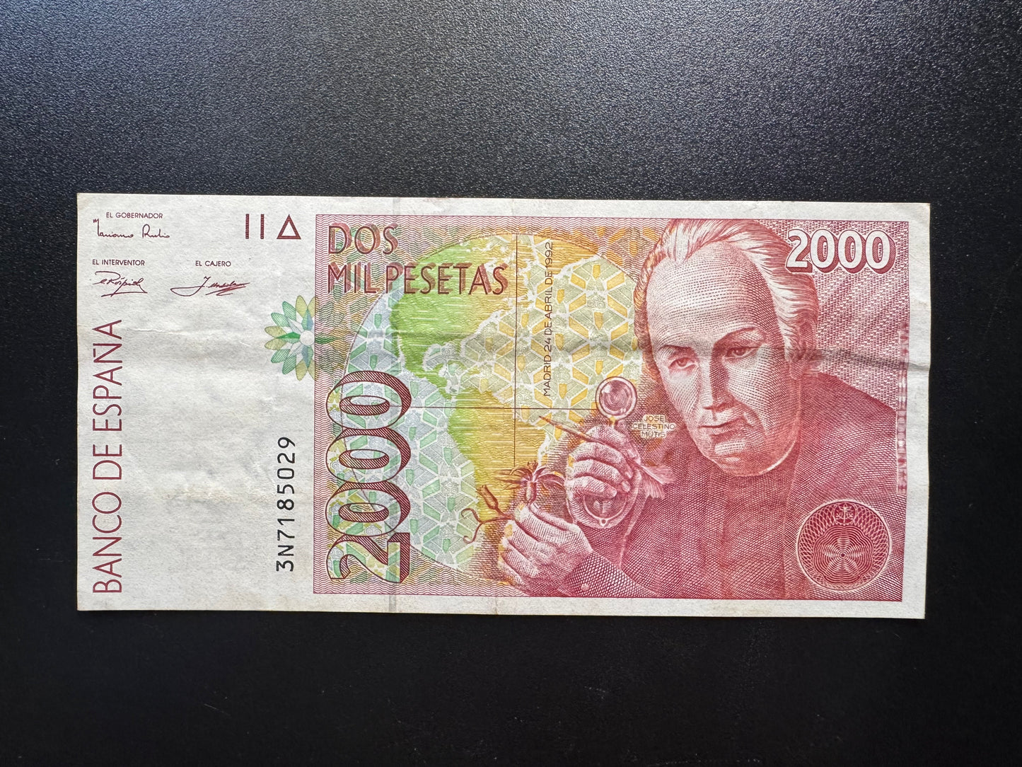 Espana / Spain 2000 Pesetas Banknote 1992 Old VF Paper Money Bank Bill P-162