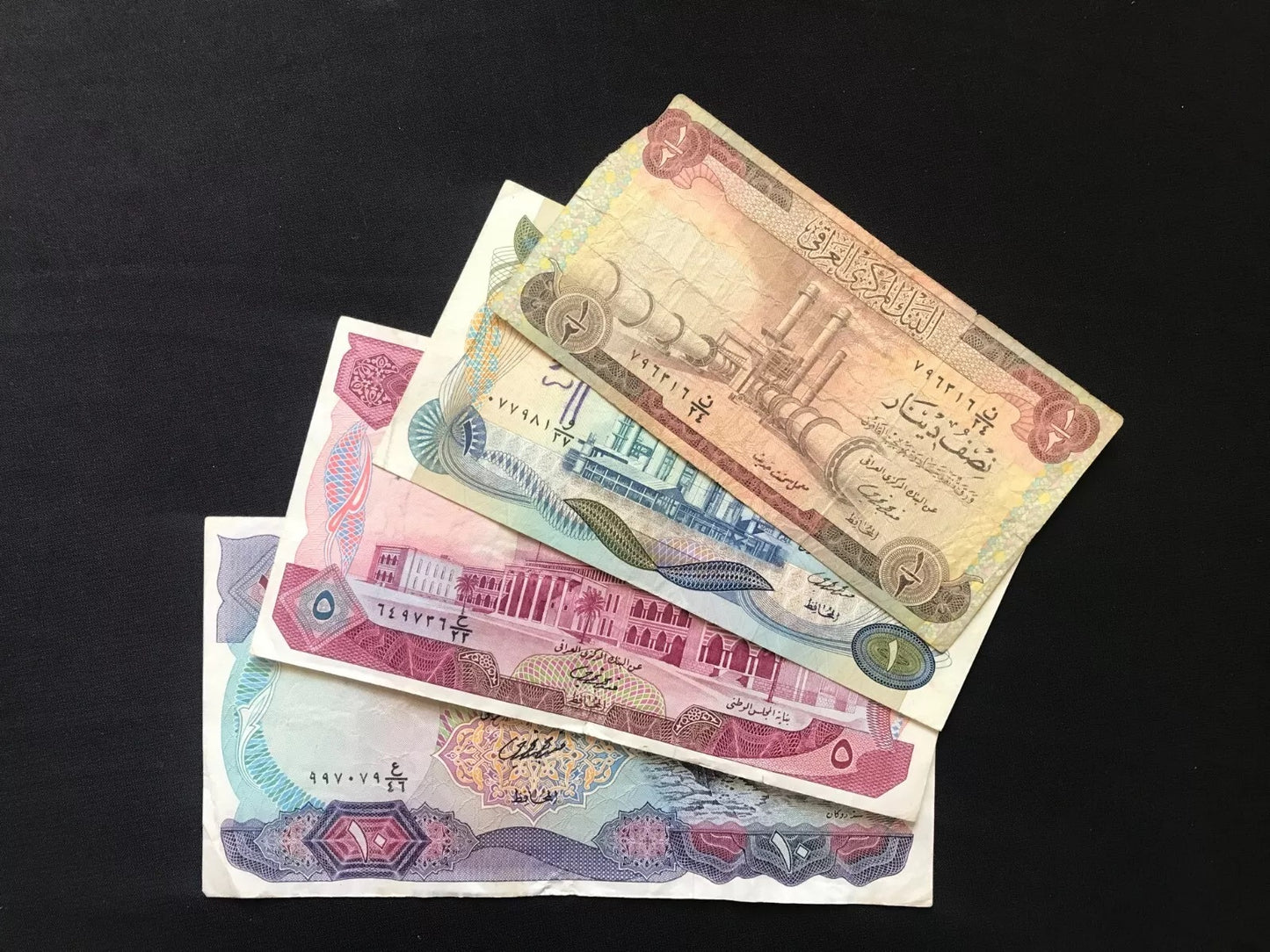 Iraq 1/2, 1, 5, 10,Dinars Banknotes 1973 ND Old Paper Money Bank Bills 4Pcs/ Lot